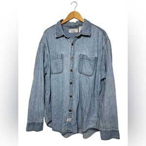 Vintage 90s Levi’s Button Up Denim Shirt Blue Chambray Size Small 3XL Cotton